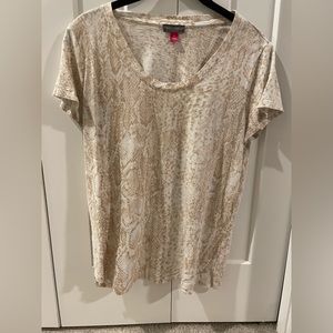 Vince Camuto Top Womans Python Print T-shirt